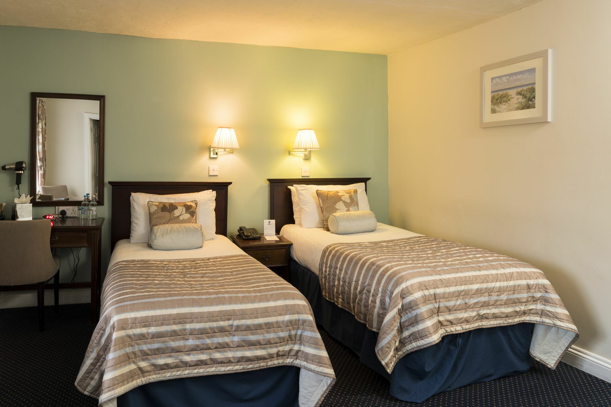 Sleeping Bear Hotels Dorchester Exterior foto
